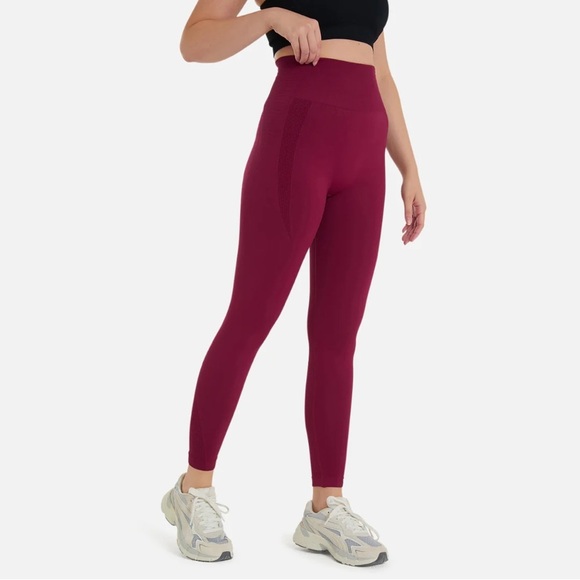 NWT Amorarma burgundy stretchy leggings - Picture 1 of 5